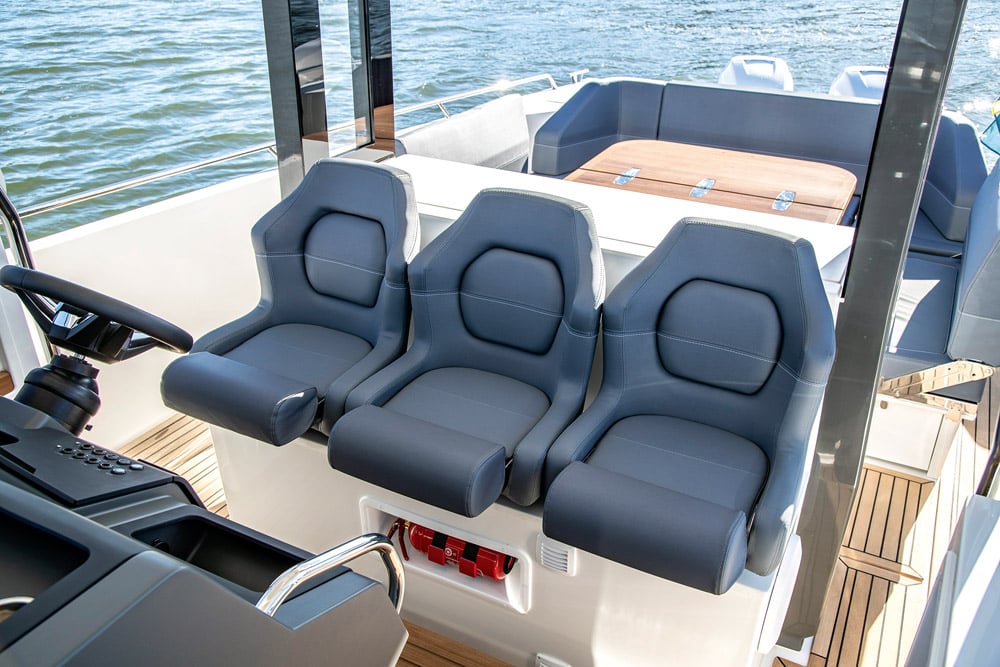Secure bucket seats for three.