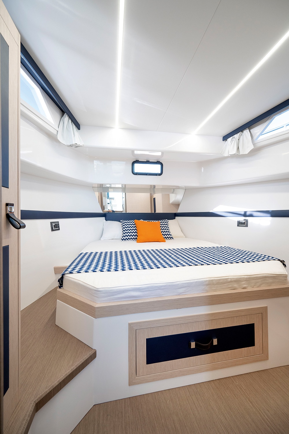 Gozzo Cabin 38. The master cabin has a large island double bed.