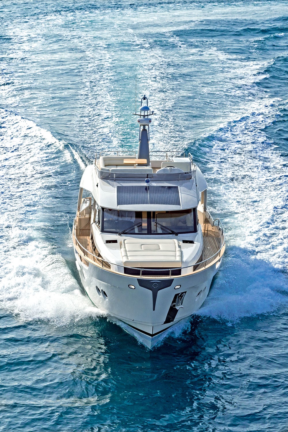 Greenline 48 Hybrid