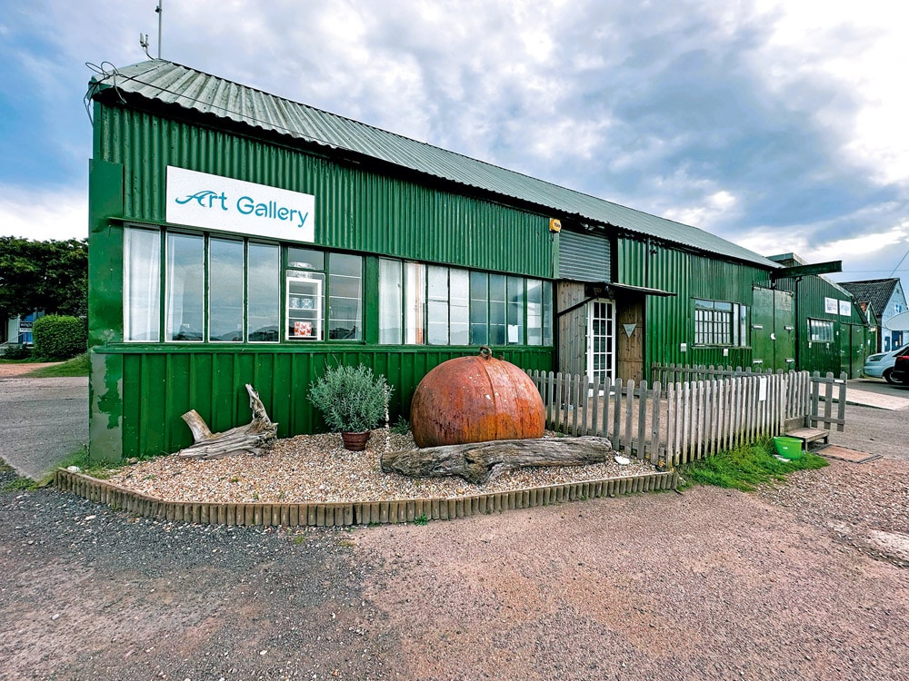Duver Marine Art Gallery.