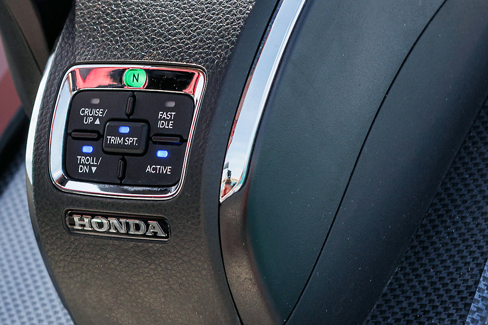close up of trim electronic control for Honda engine